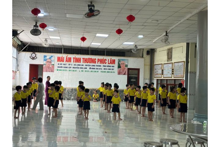 CFT lan tỏa yêu thương – Mang mùa tựu trường ấm áp đến Mái ấm Phúc Lâm